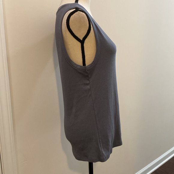 D & Co Tropical Print Shorts & A New Day Grey Sleeveless Tee both Sz XL top NWT - Picture 3 of 7